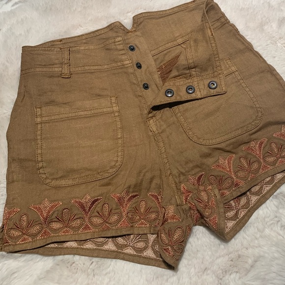 FP Embroidered Shorts - Picture 5 of 7